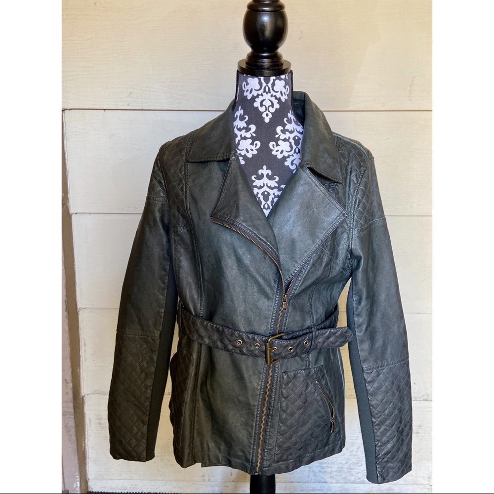 Like-new Black Swan Vegan Leather Quilted Jacket